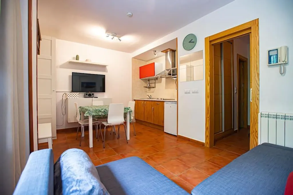 Holidays, Estudio Jara, Gorbea 2 Pax Serra Nevada 0*,