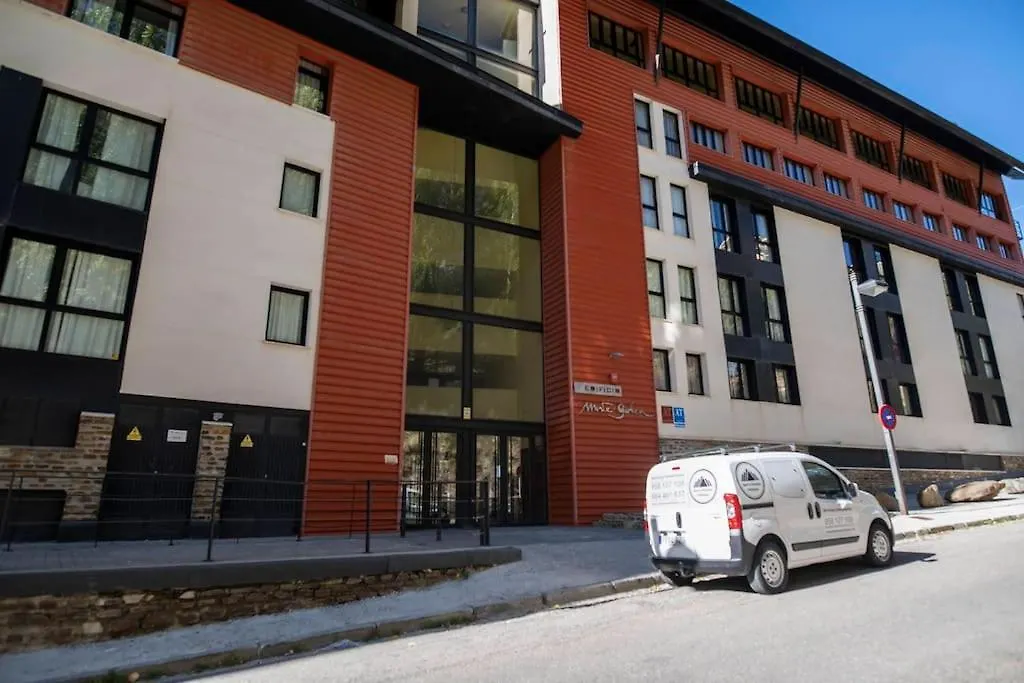 Holidays, Estudio Jara, Gorbea 2 Pax Sierra Nevada
